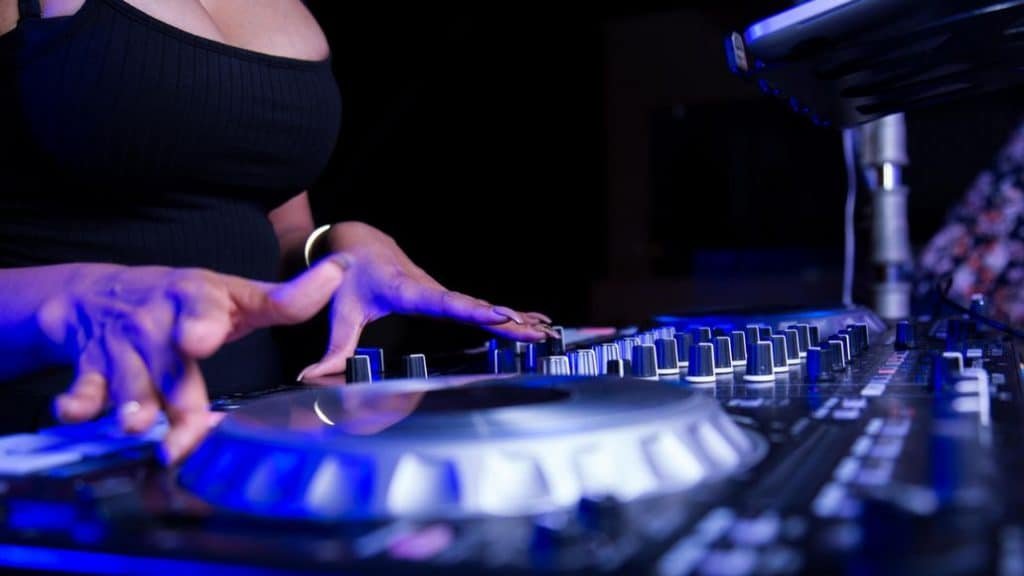 Difference Between DJ Controller And Mixer Everything You Need To Know
