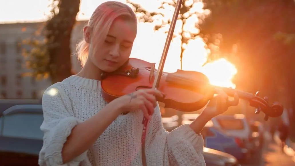 self-taught violin student