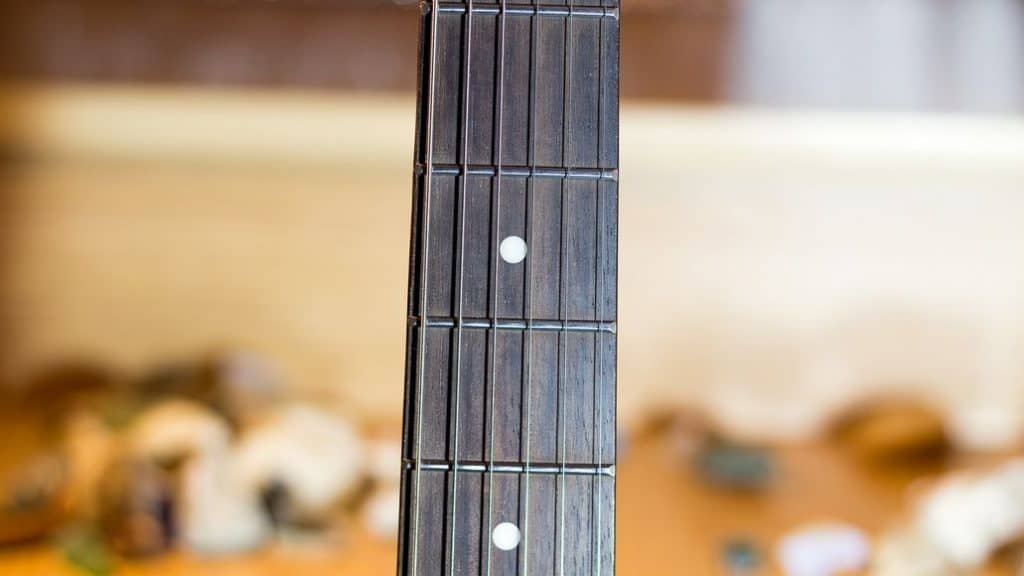 How Many Frets On A Guitar?