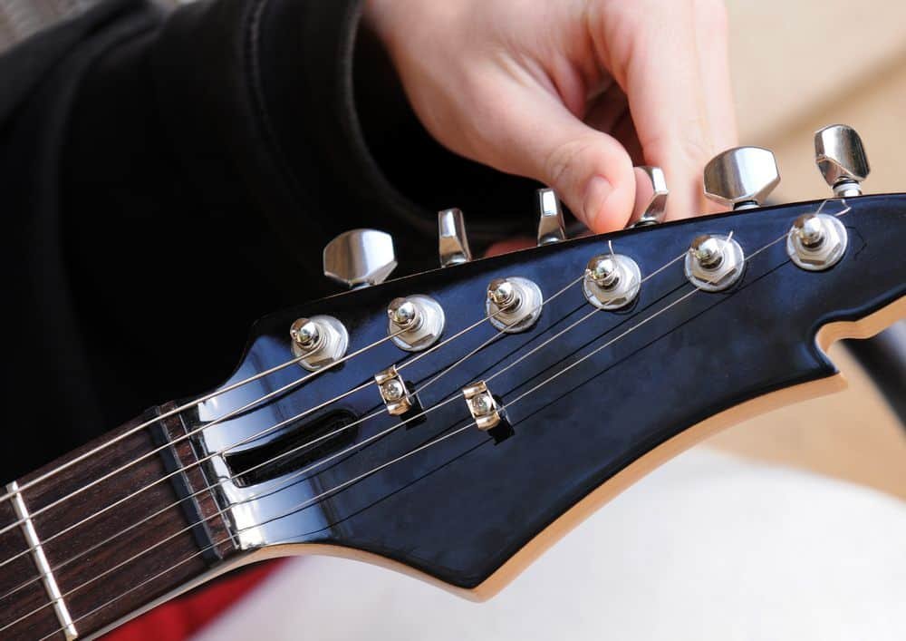 electric guitar tuning