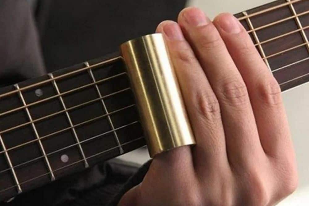 guitar slide on pinky finger