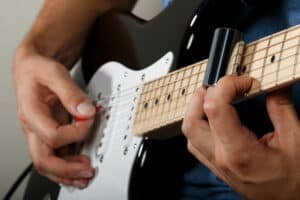 How To Use A Guitar Slide (And Why They Often Sound Bad)